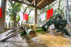 保久良神社の手水舎