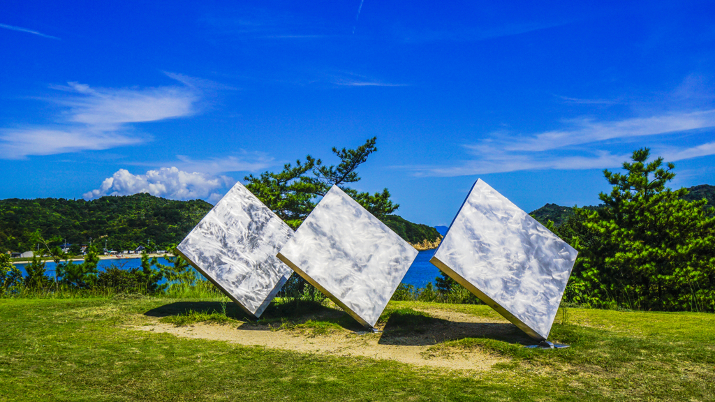 直島 ミラー×3