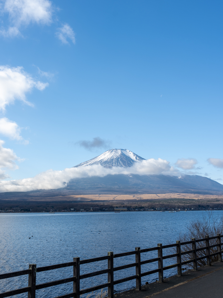 山中湖畔より9