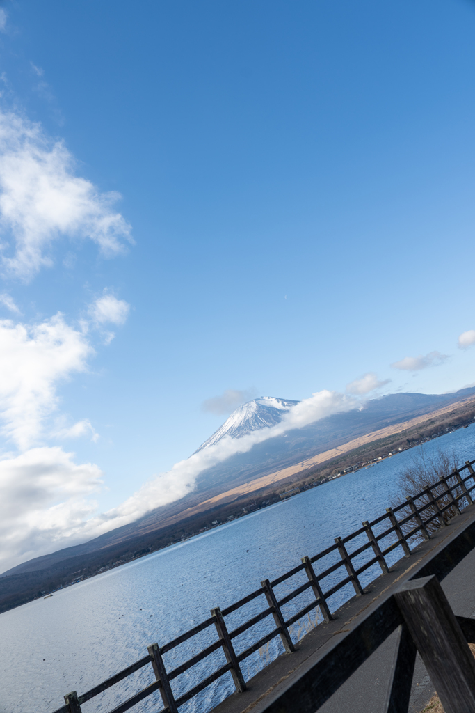 山中湖畔より10