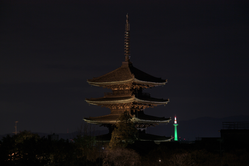 二つの塔