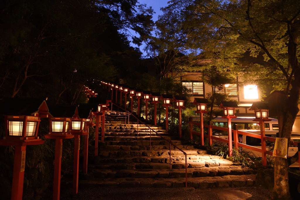 貴船神社