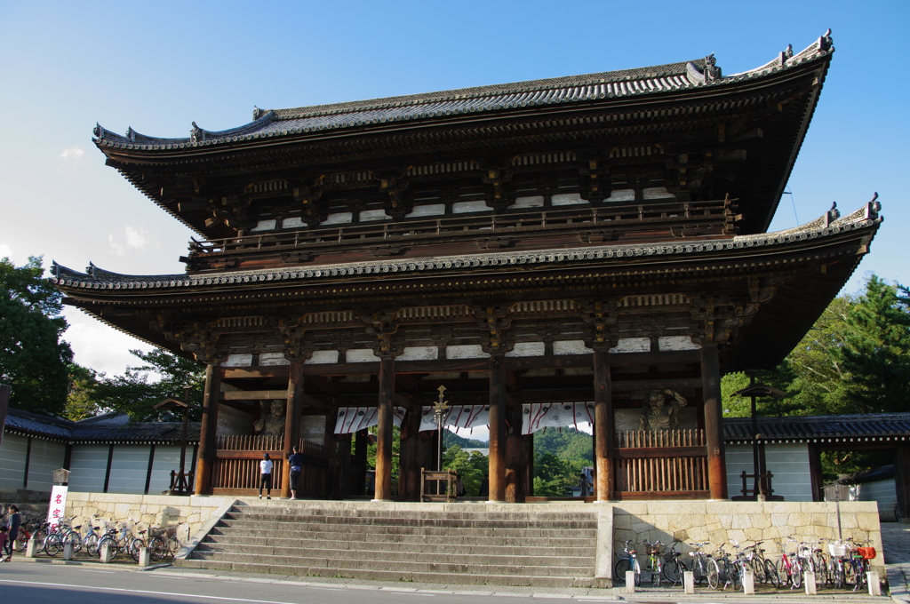 御室仁和寺　仁王門