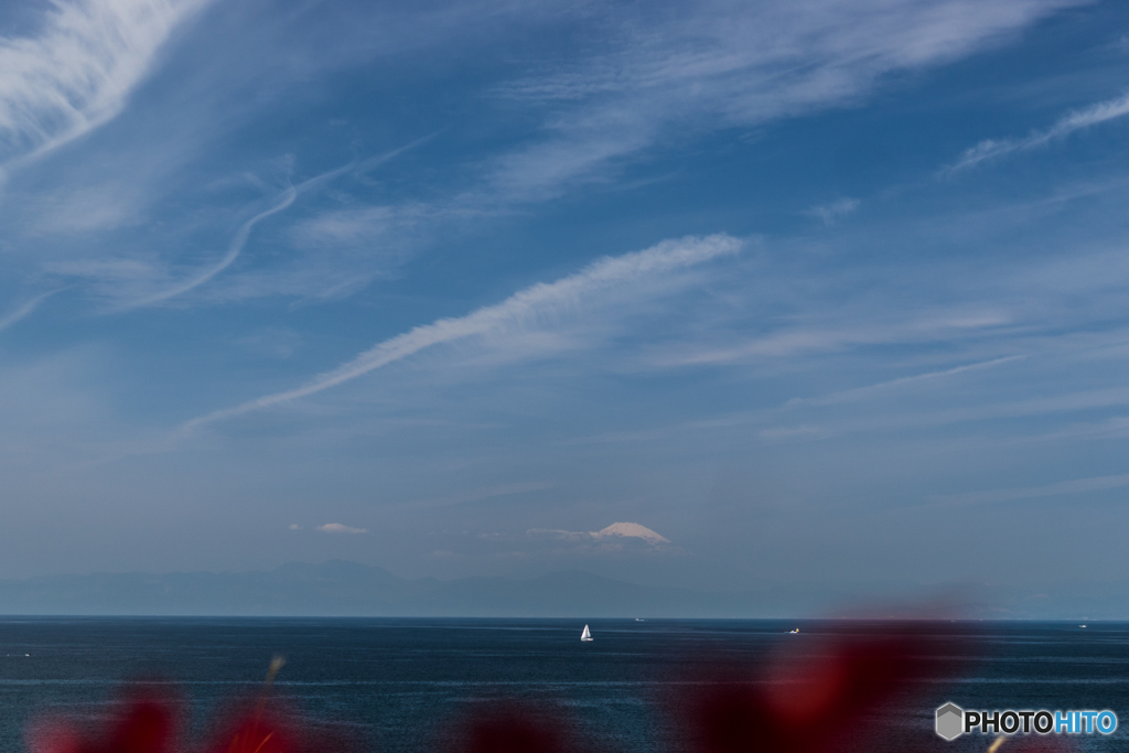 海の向こうの富士