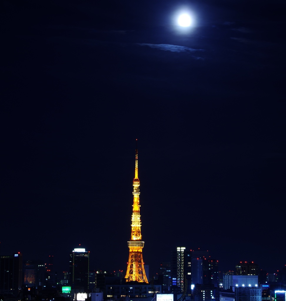 月と東京タワー