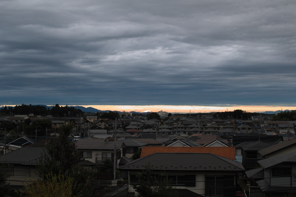 逆地平線