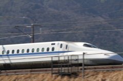 新幹線　近江鉄道五個荘駅付近