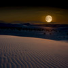 5月　白砂の砂丘に満月の光りが満ちる