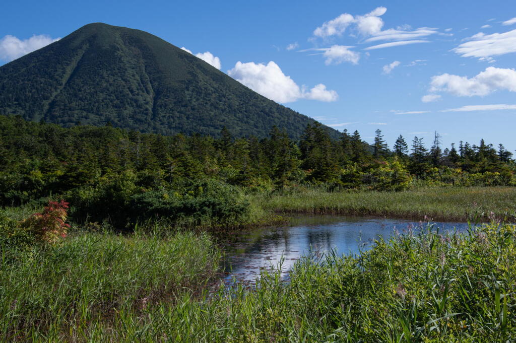 八甲田　お山も沼もくっきり