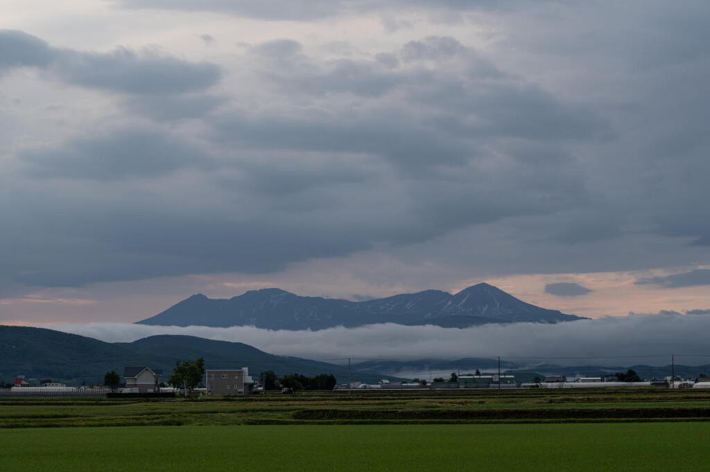 旭川市の南からの大雪山