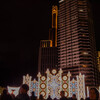関電ビルやタワマンを夜空に写し出すルミナリエ