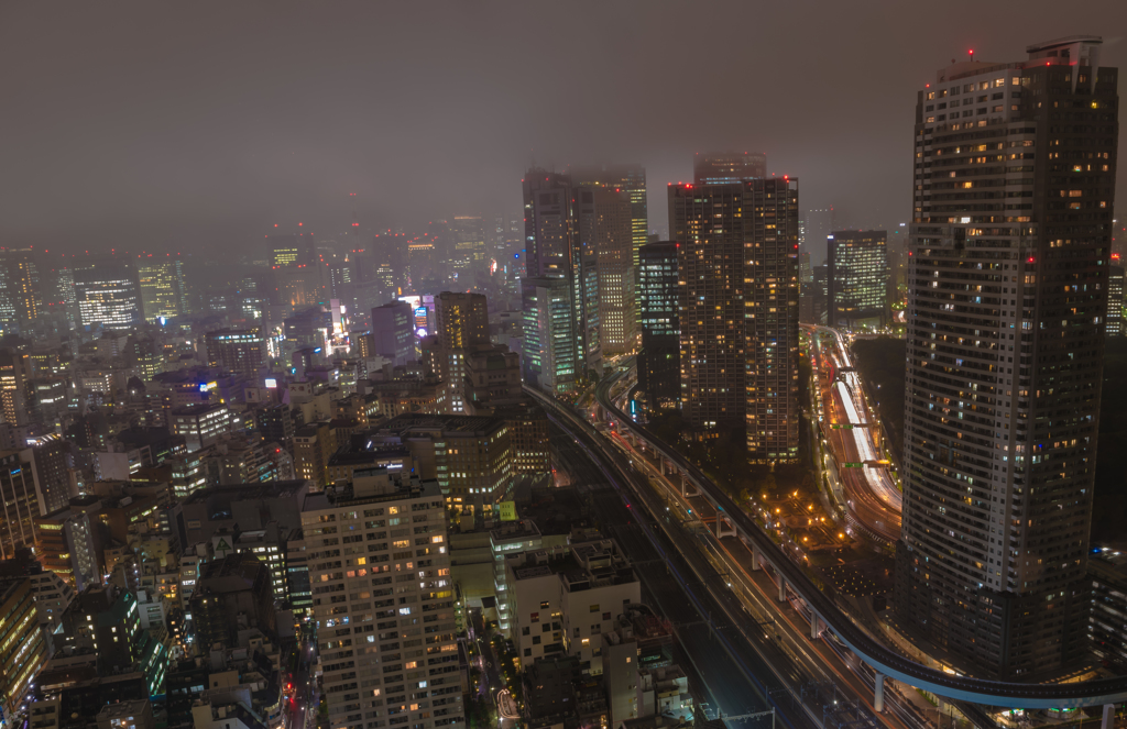 雨と東京