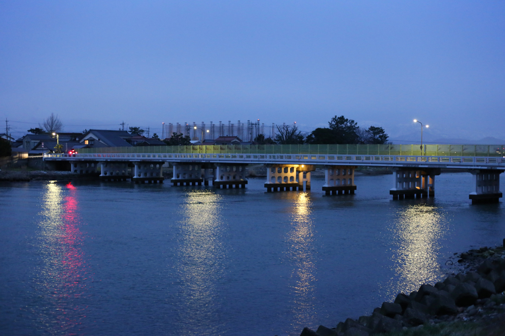 夕方の橋