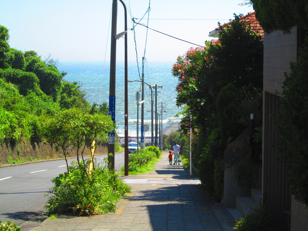 七里ヶ浜　坂