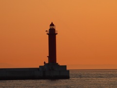 灯台と釣人～大阪港夕景'13