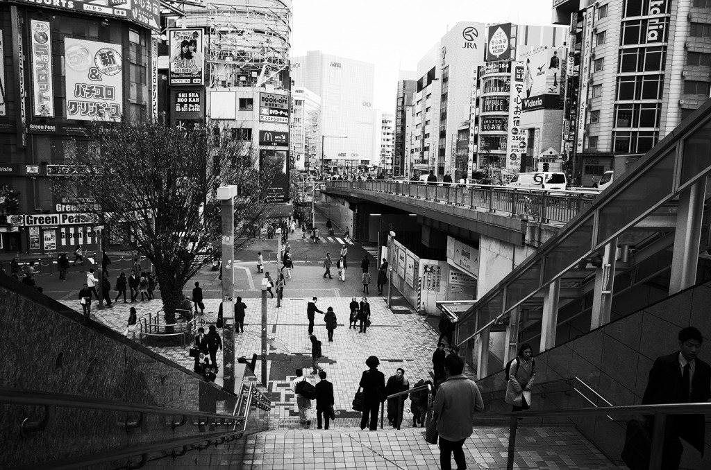 新宿モノクロ