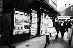 新宿モノクロ