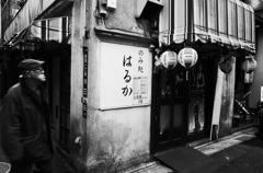 赤羽モノクロ