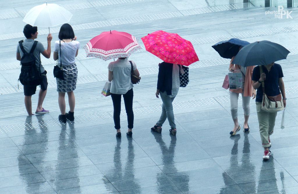 それぞれの雨