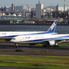 2機の777でよーいどん