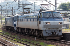 瀬野八　EF66が曳き手
