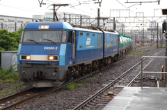 黙々と働くブルーサンダー