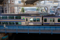 朝の横浜駅