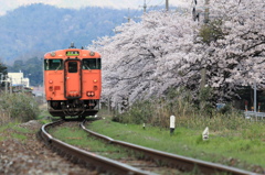 上り普通列車　キハ４７