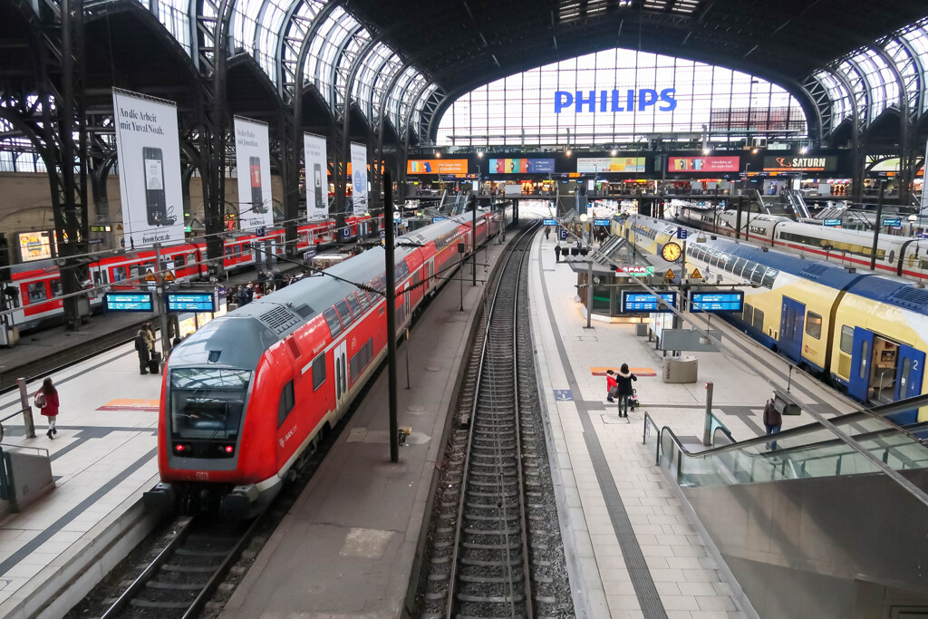 DBのハンブルグ中央駅の続き