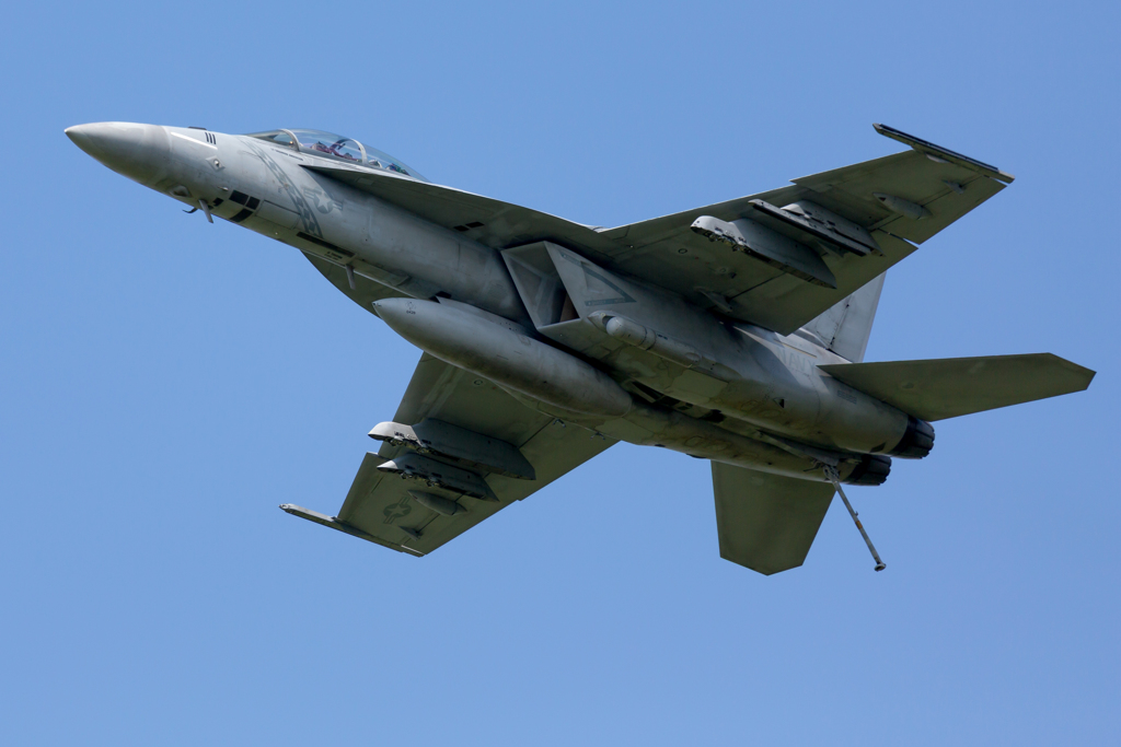 厚木基地　9月10日１