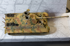 撮り直しタイガー２戦車ポルシェ製造
