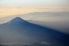 朝もや残る富士山(Dpp4)