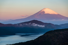 冠雪の富士　大観山