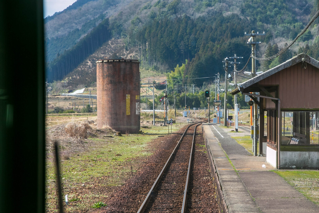 山口線のある駅でキハ47