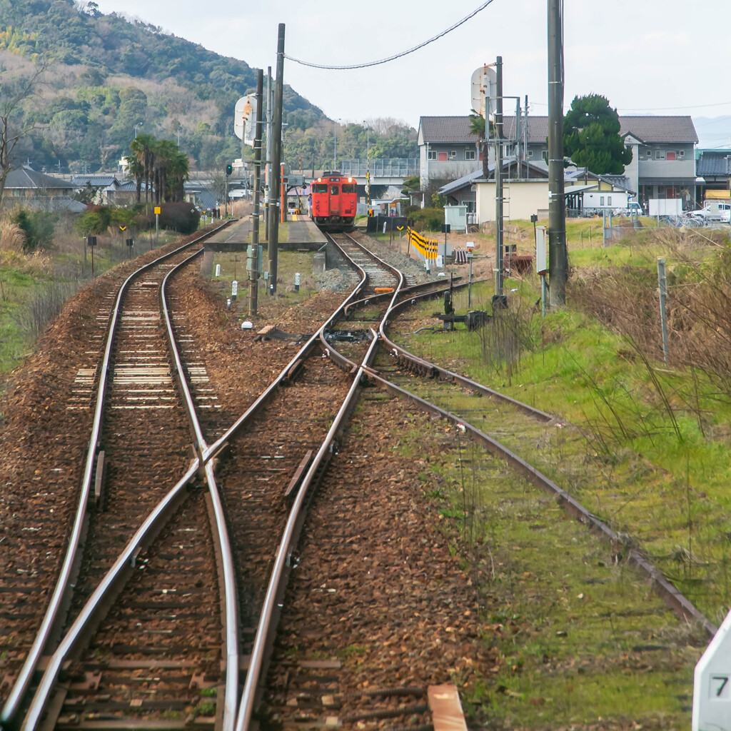 山口線のある駅でキハ47