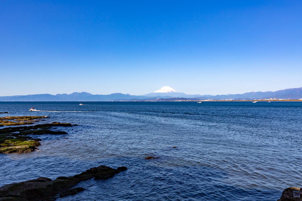 江の島から富士山