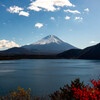 本栖湖　富士山