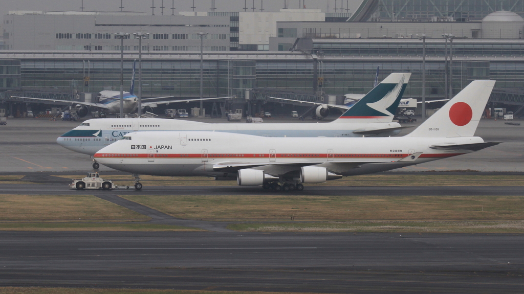 747が２機