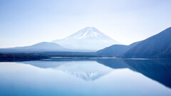 本栖湖と富士山　20260222