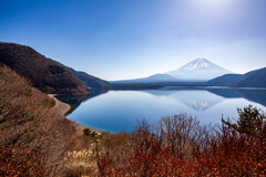 本栖湖と富士山　20260222