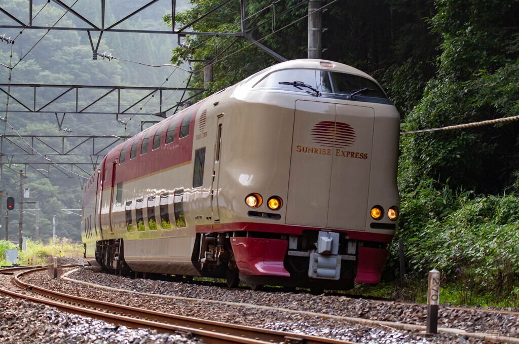 サンライズ　いずも　布原　下り