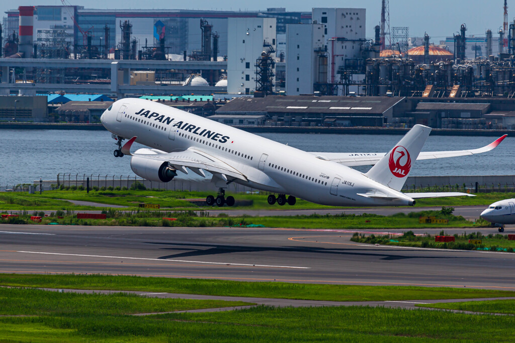 猛暑の羽田空港