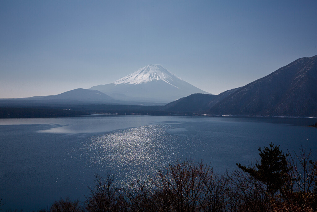 本栖湖　お札のようなカスレ