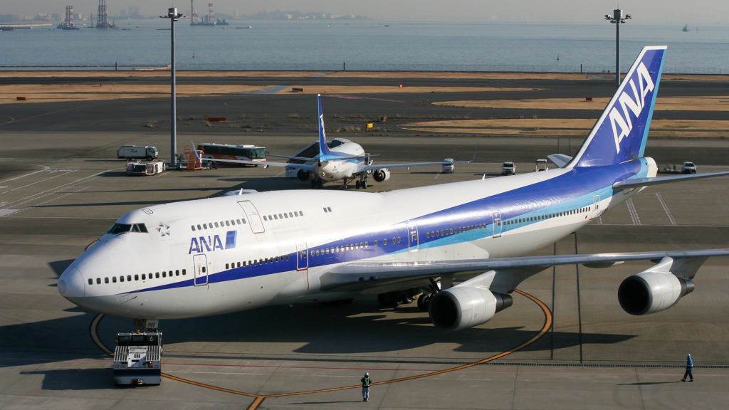 羽田の747-400