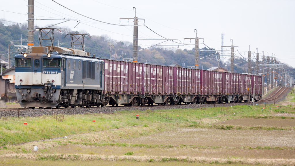 伯備線の貨物列車