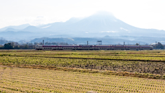 伯耆大山とサンライズ出雲