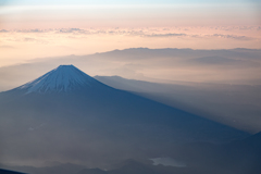 朝もや残る富士山（lightroom）