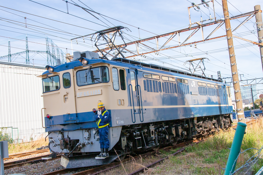 EF65の機回し