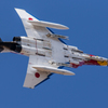 百里基地F4突っ走る