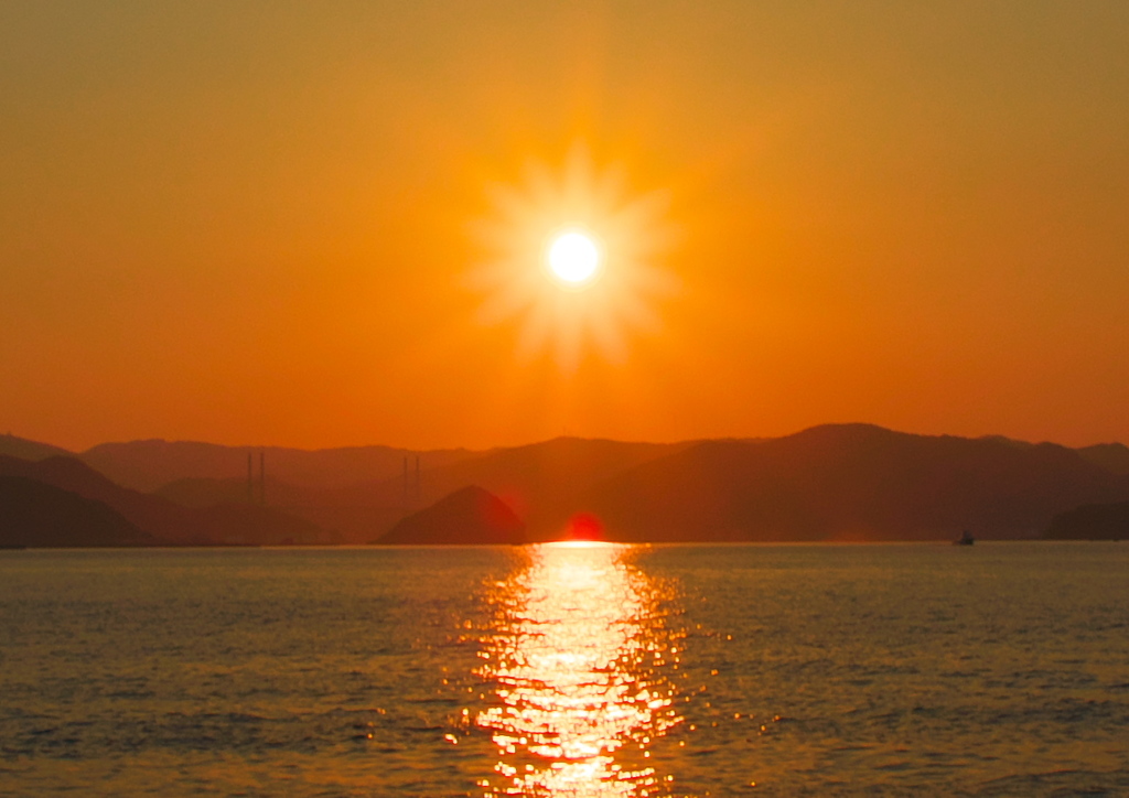 とある離島からの夕景